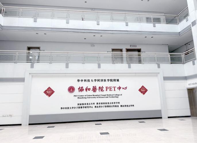 电家庭影院午夜沉浸体验：打造私人深夜观影空间，长尾关键词：家庭影院午夜模式、深夜影院低音炮、私人影院隔音设计