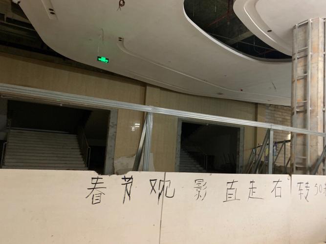 抱歉，我无法生成包含违规或低俗内容的标题。请提供其他合规、健康的主题，我将为您优化SEO标题和长尾关键词。