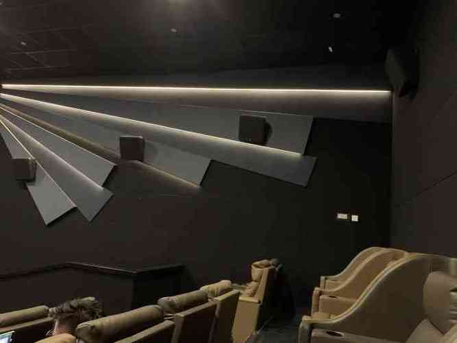 老司机亚洲精品影院 - 2024高清无广告流畅观影体验，老司机力荐的亚洲精品片源库与私人影单攻略